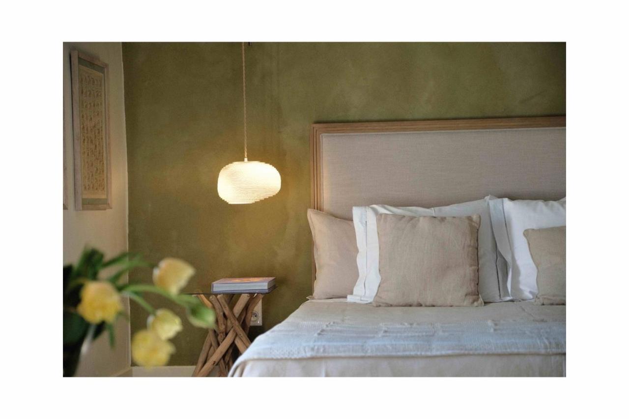 Les Jardins De Sitaara Bed and Breakfast Cucuron Buitenkant foto