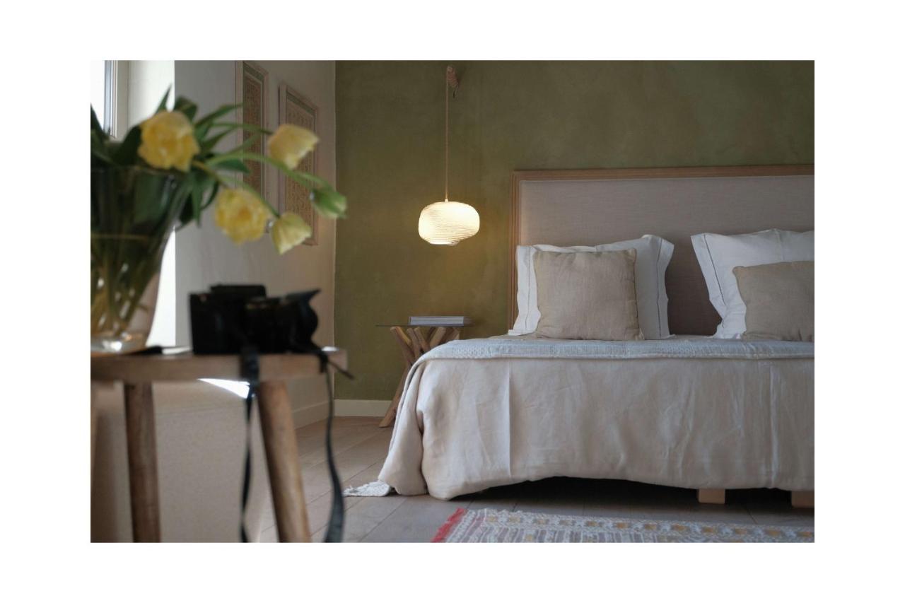 Les Jardins De Sitaara Bed and Breakfast Cucuron Buitenkant foto