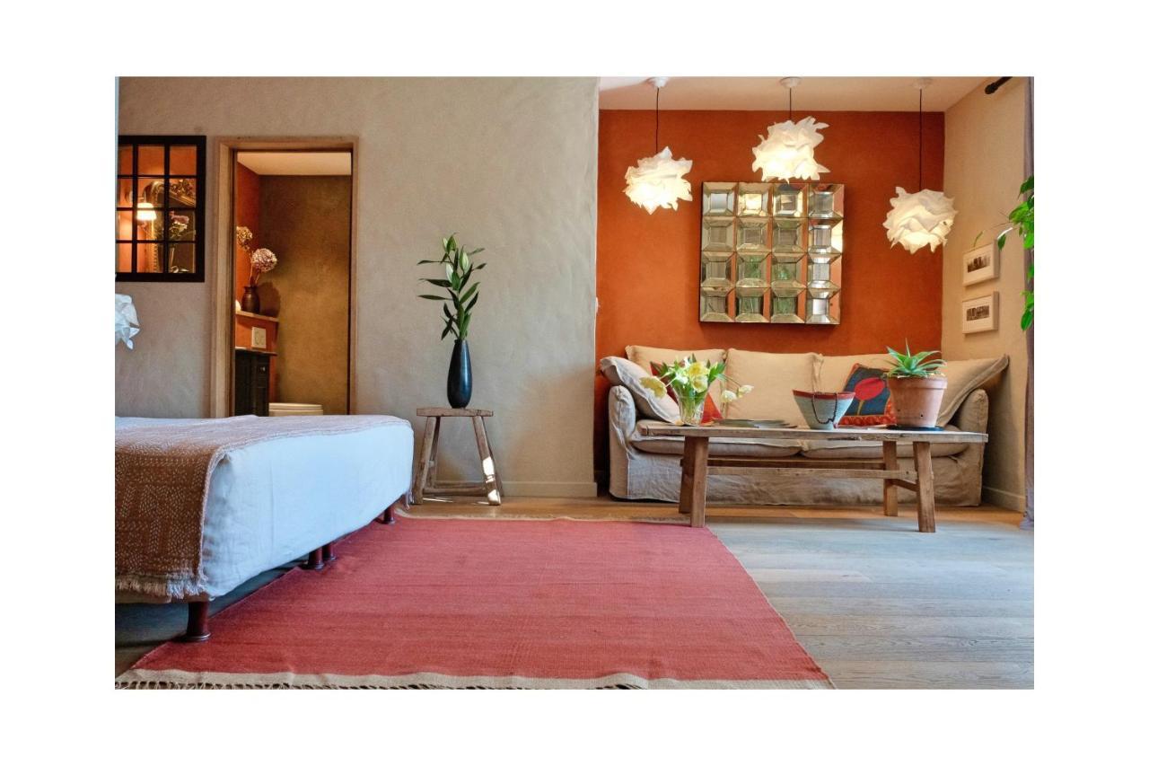 Les Jardins De Sitaara Bed and Breakfast Cucuron Buitenkant foto